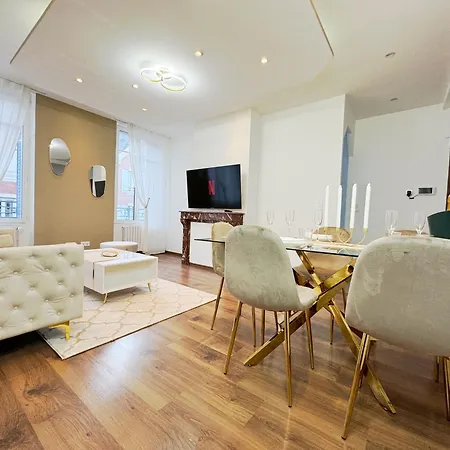 Champagne Haven Elegant In Center Daire Épernay