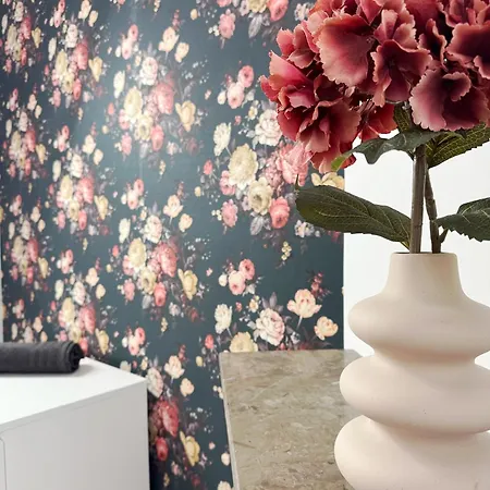 Champagne Haven Elegant In Center